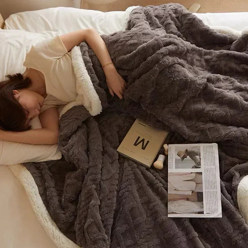 Unisex Flauschige Winter Schlafdecke – Luxus Komfortdecke für Bett & Sofa, Kuscheliger Stil für kalte Tage