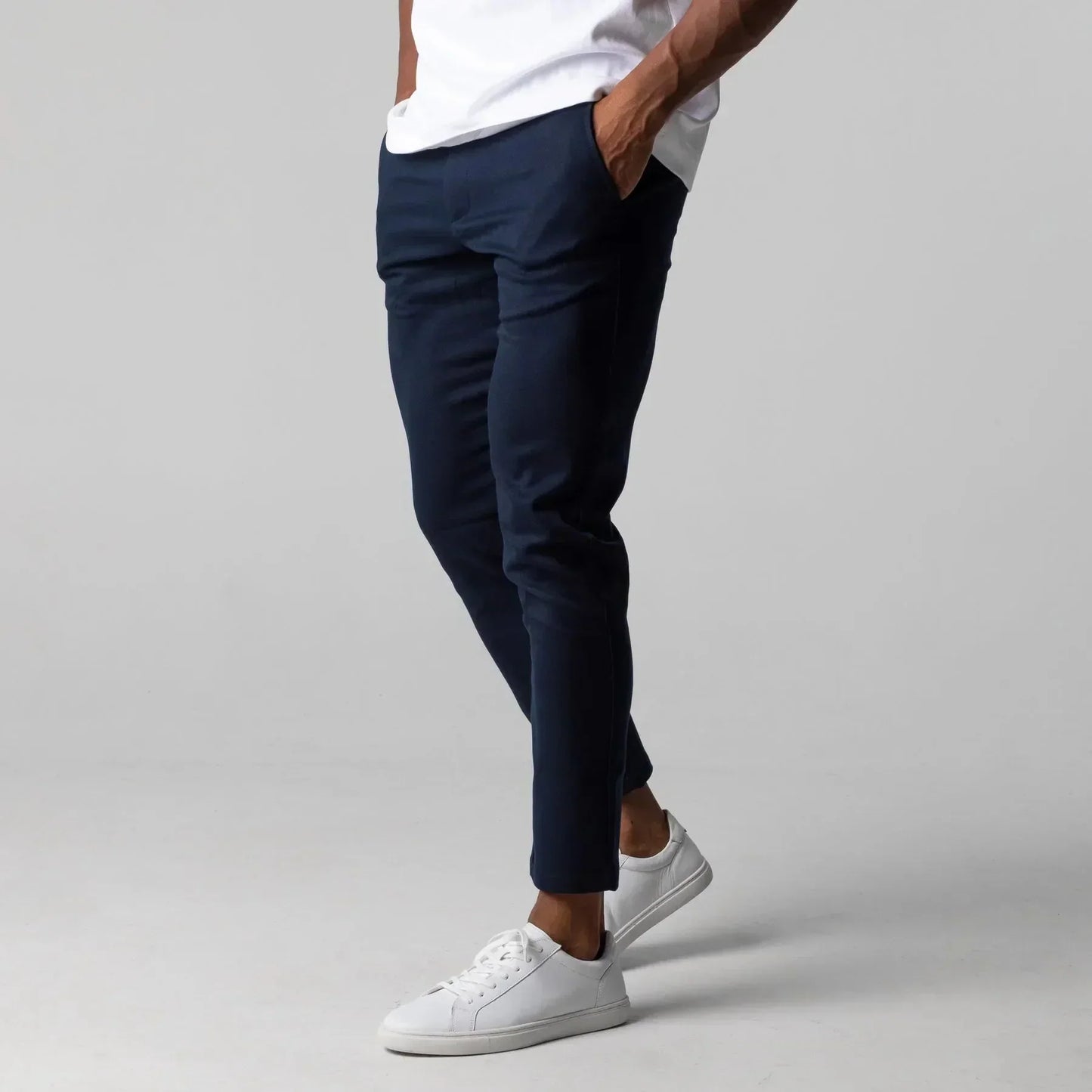 Herren Slim-Fit Chinohose – Modernes Design für Business und Freizeit