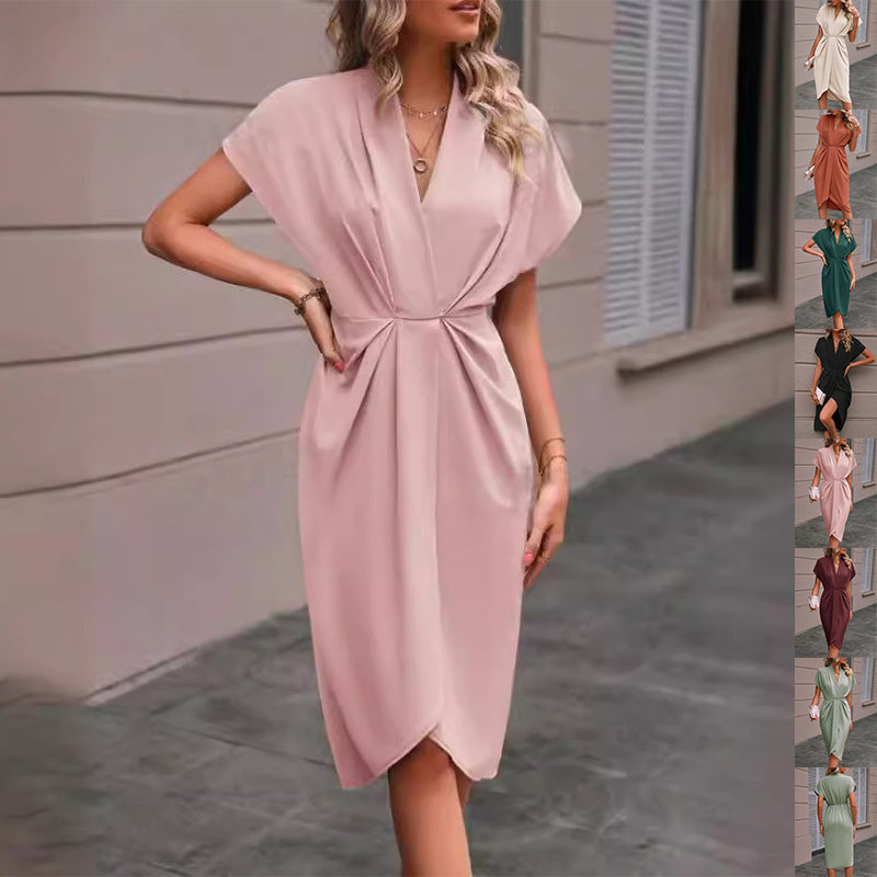 Kathleen – Modisches Sommerkleid mit Fledermausärmeln und V-Ausschnitt