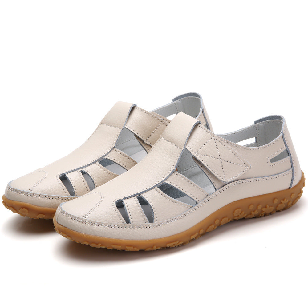 Amanda – Handgemachte Retro Weichsohlenschuhe aus veganem Leder mit Klettverschluss