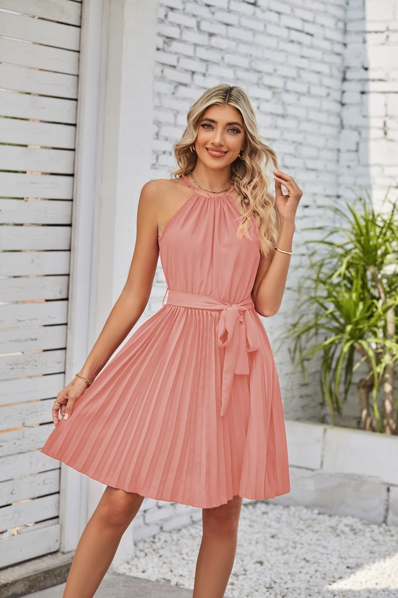 Sandra – Schlichtes Trägerloses Kleid mit Faltenrock für den Sommer