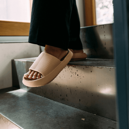 Tracy – Originale Gemütliche Damenhausschuhe