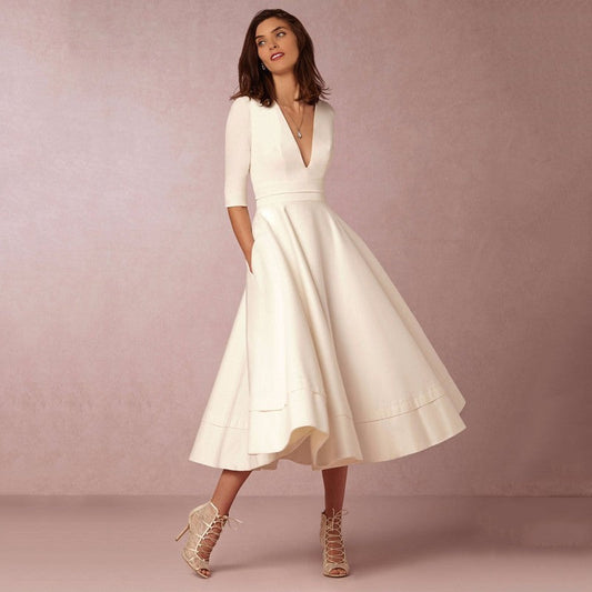 Alison – V-Ausschnitt Kleid im Retro 60er Swing Stil