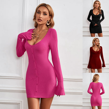 Adele – Sexy Schmal Geschnittenes Kurzkleid mit U-Ausschnitt und Langem Ärmel
