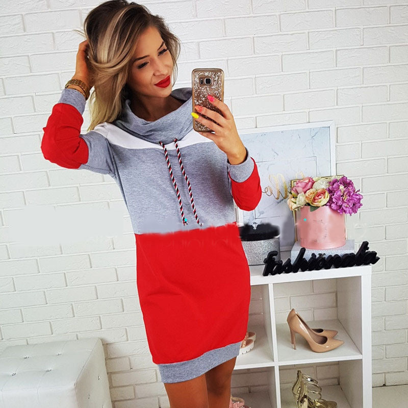 Angela – Langärmliges Kapuzenpullover-Kleid