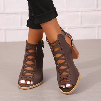 Andrea – Hohe Absatzsandalen mit runder Zehenpartie und Schnalle