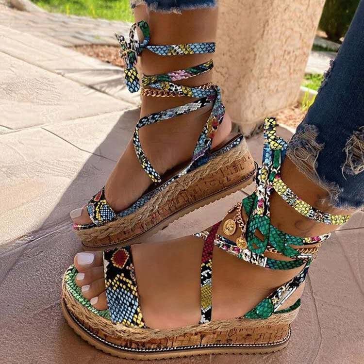 Michelle – Modische Römersandalen für Damen