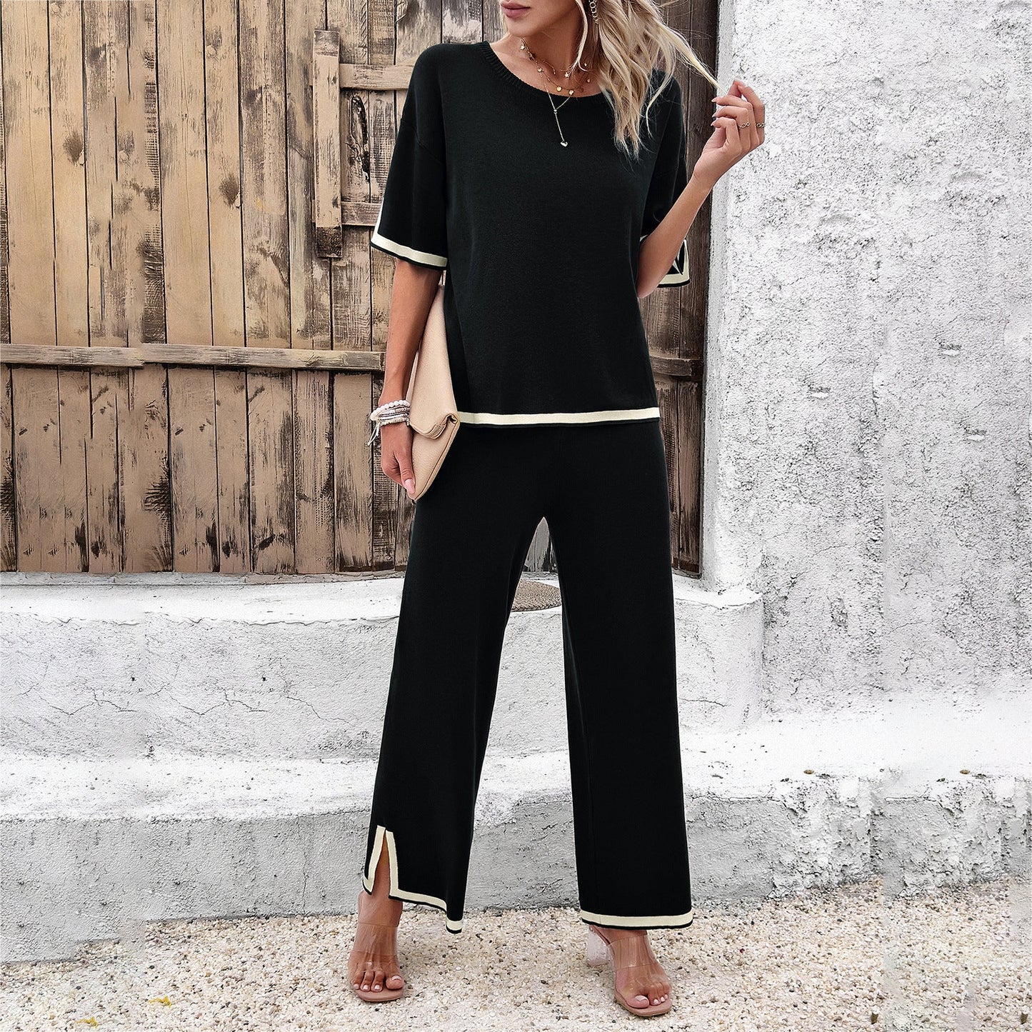 Shirley – Gestreiftes Strickensemble für Damen mit kurzem Ärmel und lockerer, gerader Hose