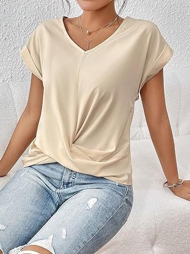 Marie – Sommer Freizeit T-Shirt mit Unregelmäßigem Knoten