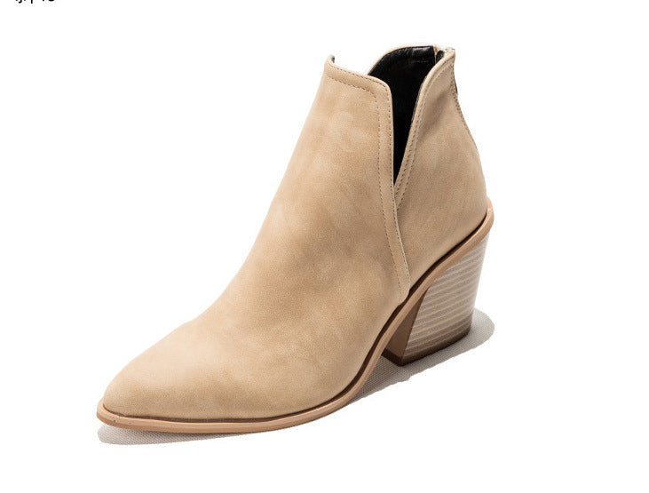 Clara – Leopardenmuster Kurzstiefel mit hohem dicken Absatz und spitzem Fuß