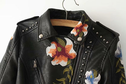 Charlie – Bestickte, gepunktete vegane Lederjacke