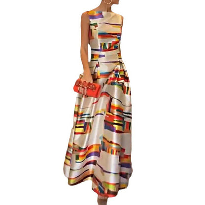 Lisa – Schmal geschnittenes ärmelloses Kleid mit geometrischem Muster