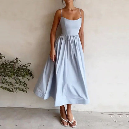 Michelle – Süßes, sexy Trägerkleid mit einfarbigem Druck