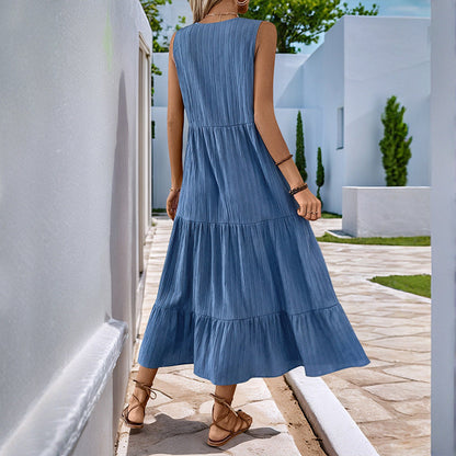 Deborah – Faltendes ärmelloses Kleid in einfarbigem Design