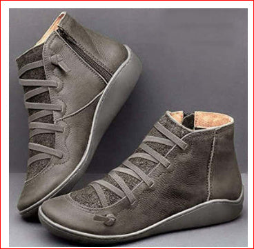 Claire – Flache Damenstiefeletten im Casual-Stil