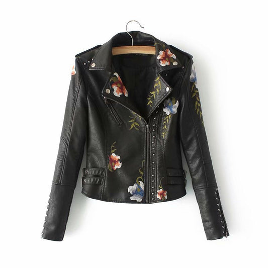 Charlie – Bestickte, gepunktete vegane Lederjacke