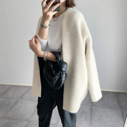 Damen Strickjacke im modernen Oversize-Stil für Alltag und Büro