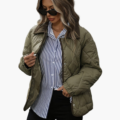 Damen Vintage Steppjacke mit Kontrastdetails – Stilvolle Übergangsjacke für Alltag und Freizeit