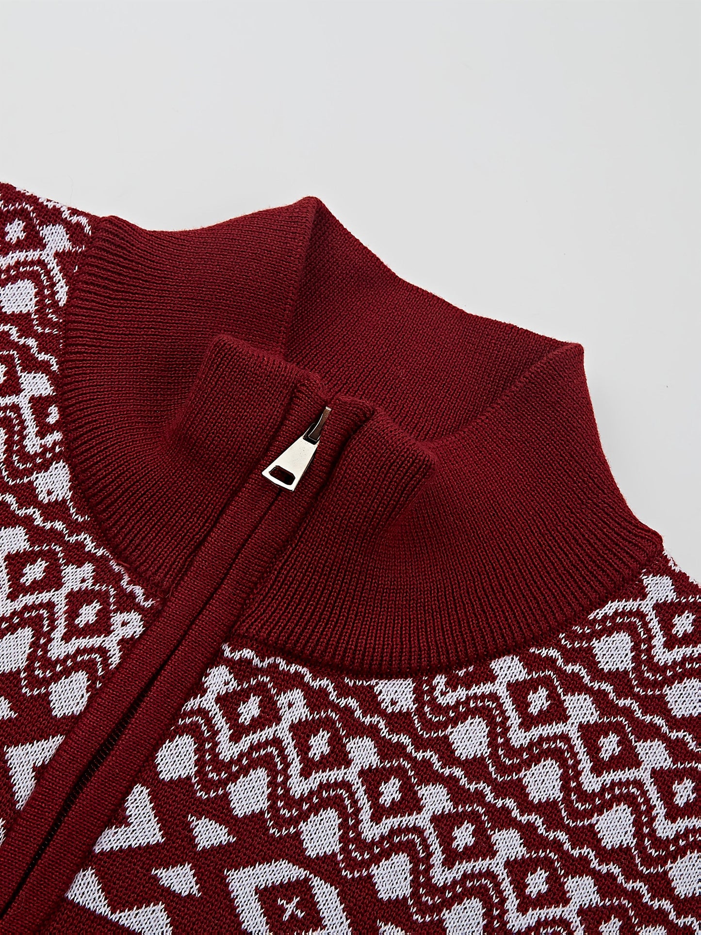 Herren Strickjacke mit Rentiermuster – Winterliche Casual Strickmode für Freizeit und Feste