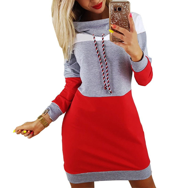Angela – Langärmliges Kapuzenpullover-Kleid