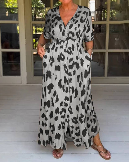 Adele – Lässiges Leopardenmuster-Kleid mit Schlitz