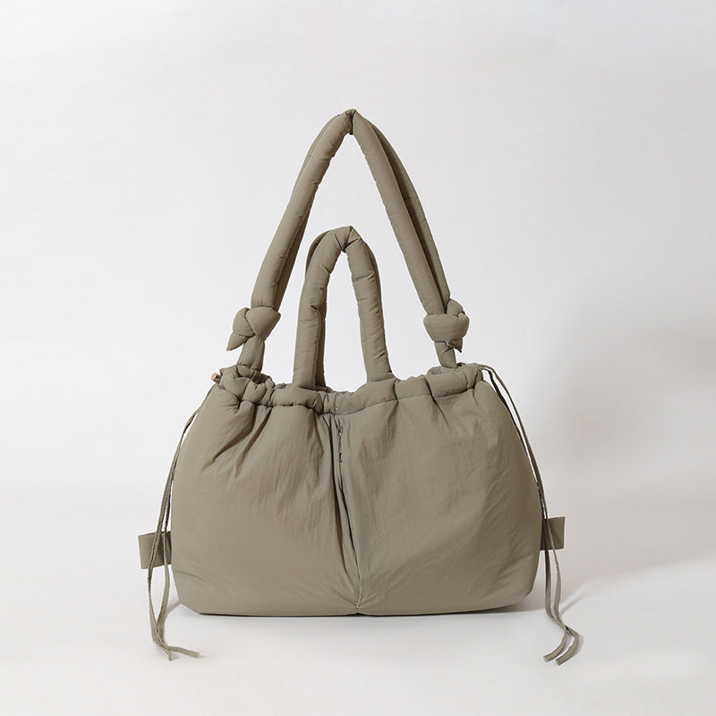Francesca – Leichte Damen-Downjacke mit großer Kapazität