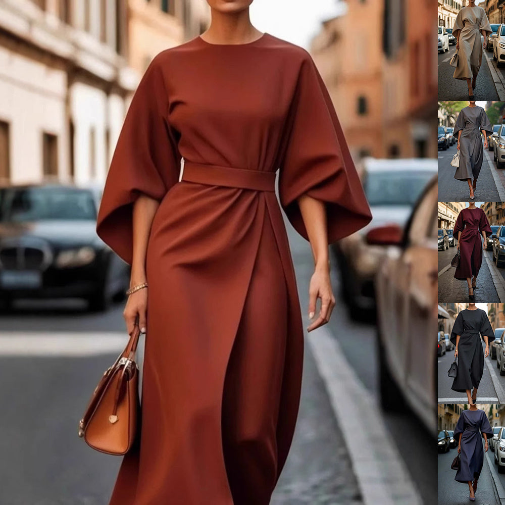 Tanya – Elegantes Kleid mit Batwing-Ärmeln in Uni-Farben