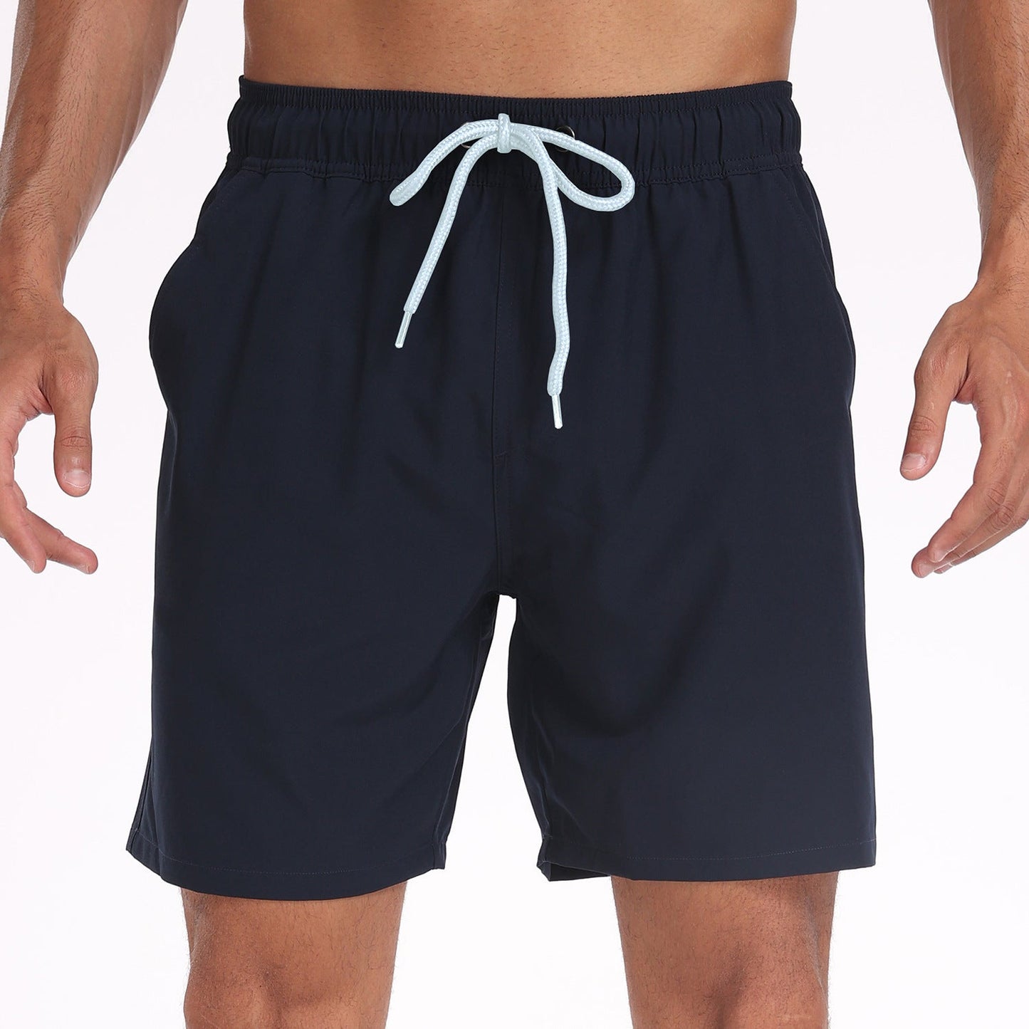 Douglas – Modische Herren-Shorts für den Strandurlaub