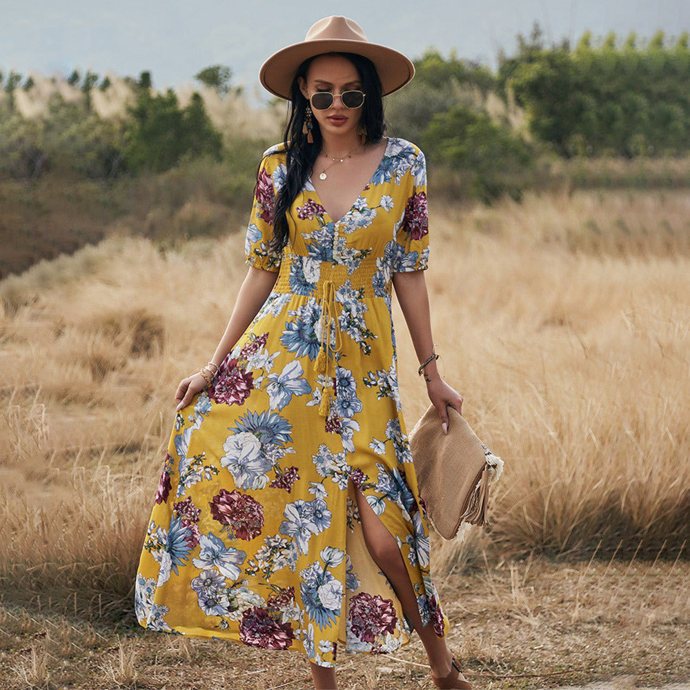 Karen – Florales Sommerstrandkleid mit V-Ausschnitt und elastischem Bund