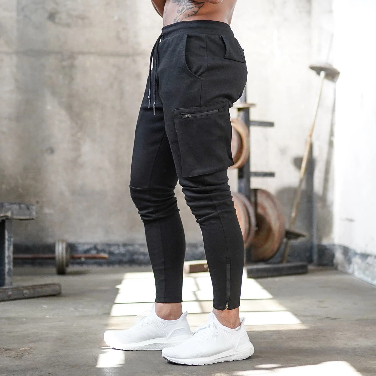 Herren Trainingsjogger – Sportliche Fitness Jogginghose mit Taschen, Modernes Slim Fit Design für Workout & Freizeit