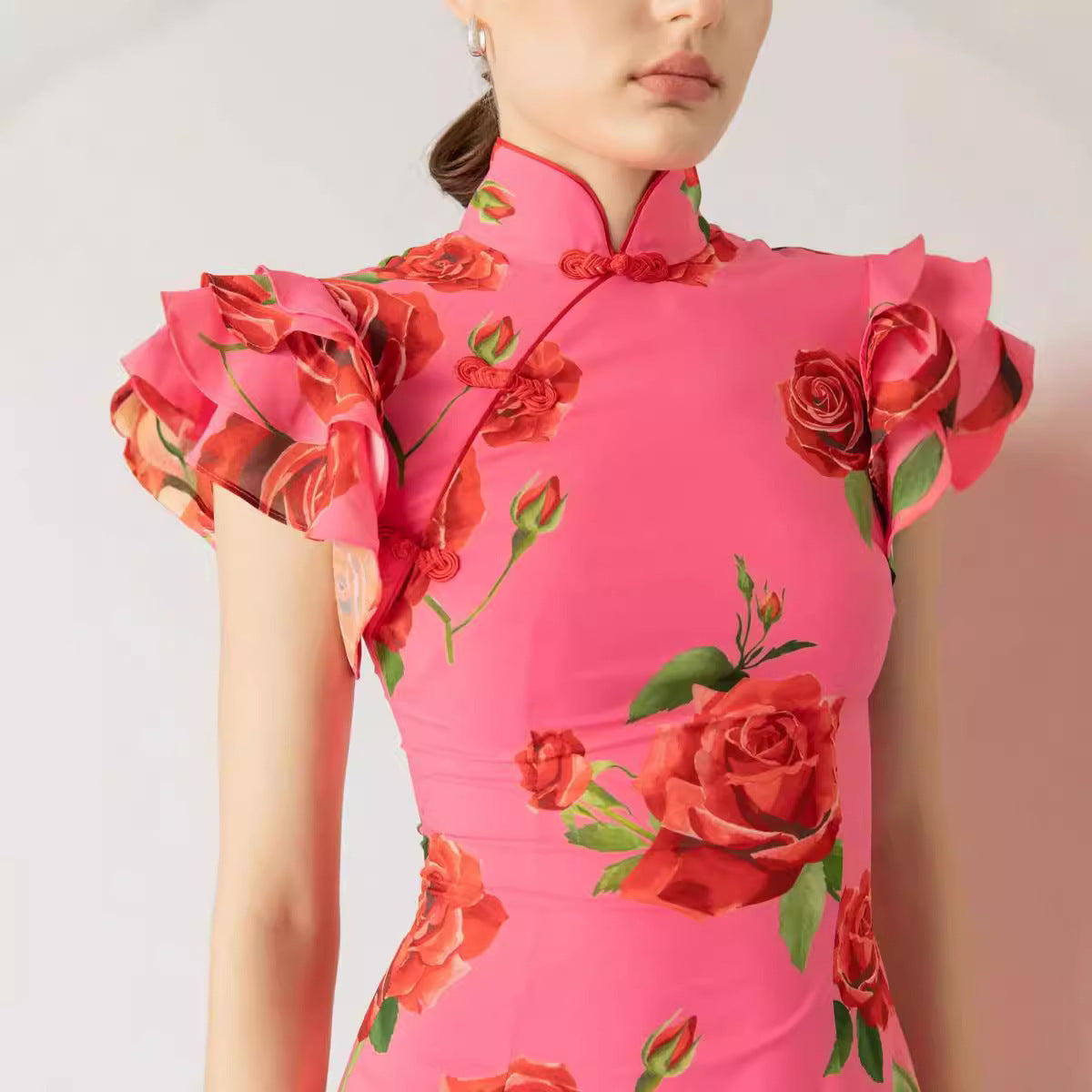 Amelia – Ärmelloses, lässiges, bedrucktes Kleid im nationalen Stil mit neuem chinesischen Cheongsam