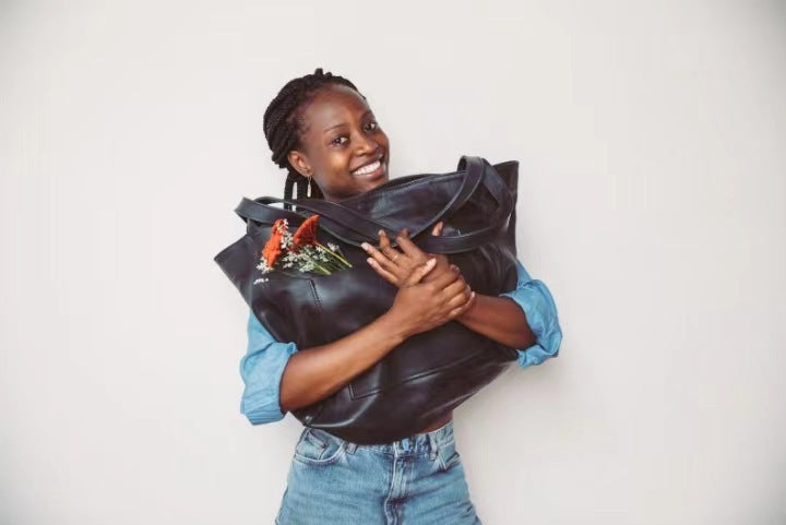 Wendy – Tragetasche aus veganem Leder mit Vintage-Design und Tasche
