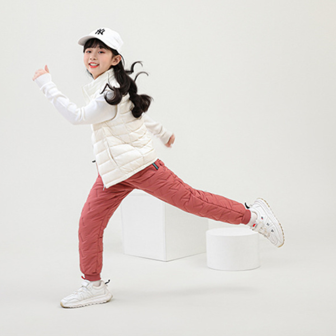 Kinder Outdoor Winter Thermohose – Wasserdicht & Gefüttert für Jungen und Mädchen – Sportliche Schneehose für Aktivitäten