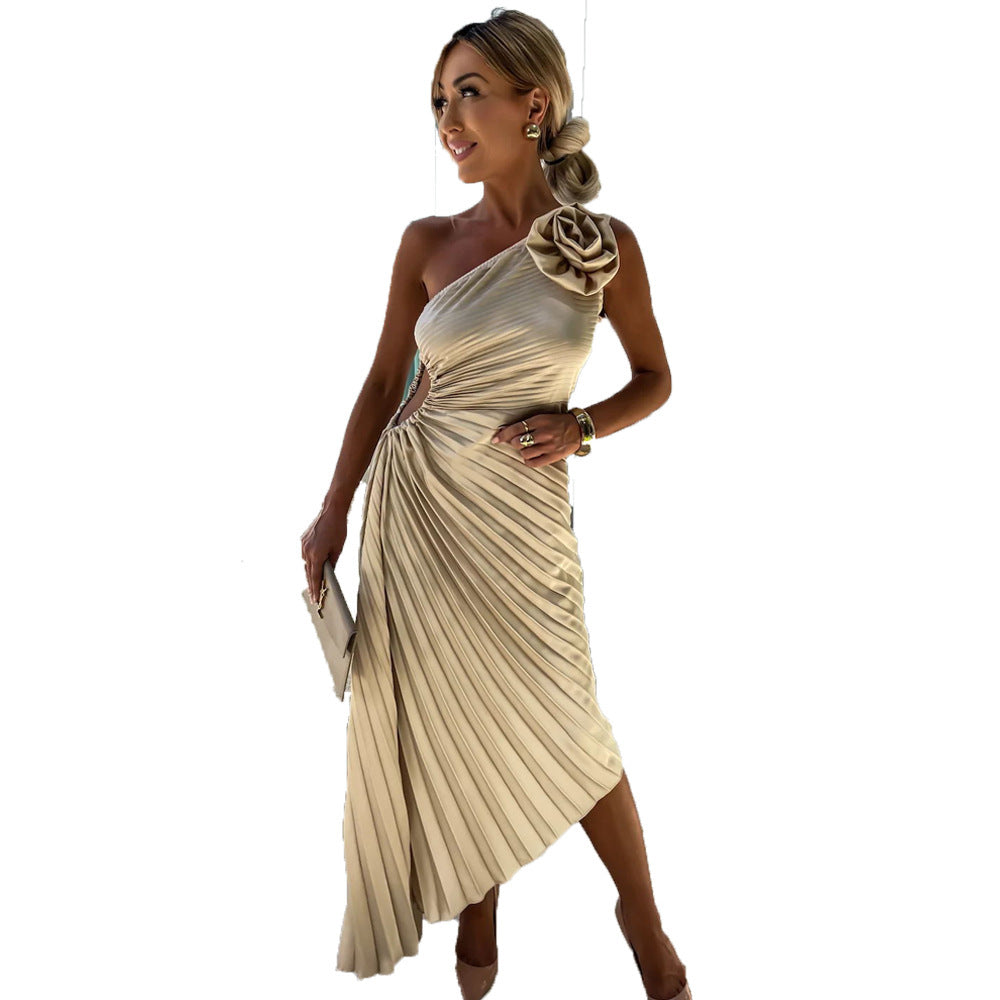 Damen One-Shoulder Plissee Cocktailkleid mit Blumenapplikation – Elegantes Asymmetrisches Abendkleid für Feste & Events