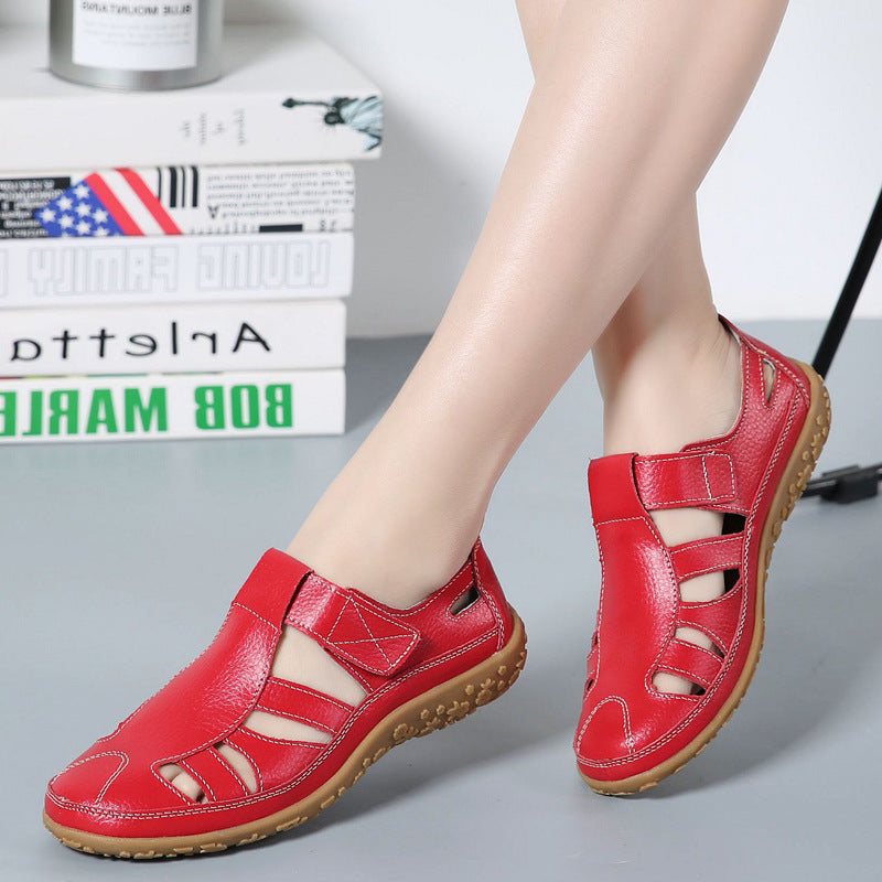Amanda – Handgemachte Retro Weichsohlenschuhe aus veganem Leder mit Klettverschluss