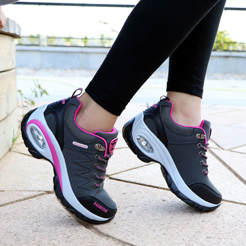 Sandra – Damen-Sneakers mit Luftkissen und Plateau-Design