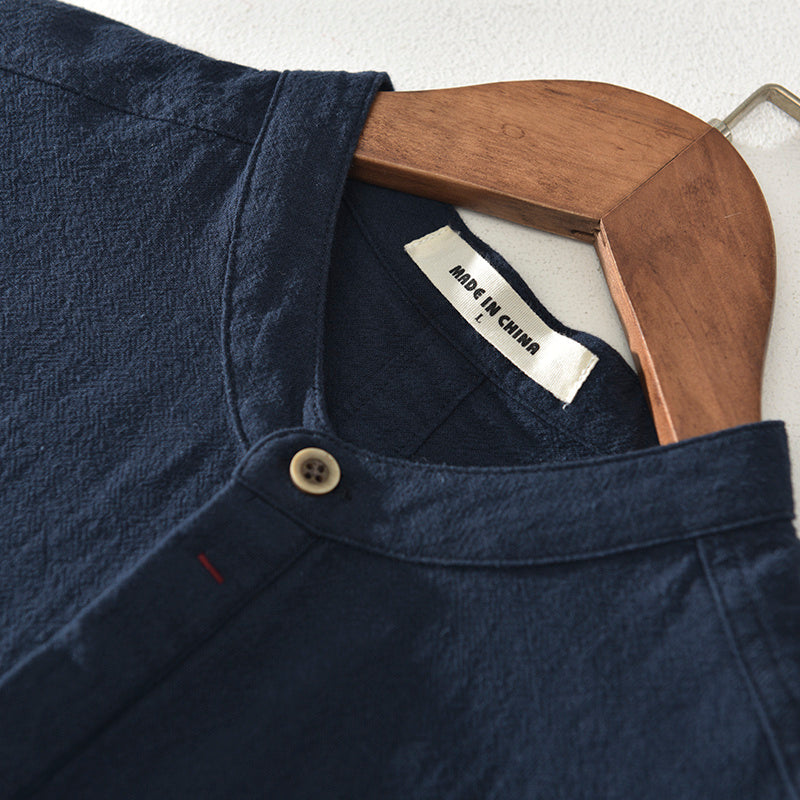 Steve – Herren T-Shirt mit Stehkragen aus japanischer Eis-Seide und Leinen