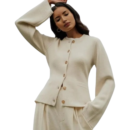 Georgina – Damen Strickjacke mit feinen Ärmeln und Knopfleiste