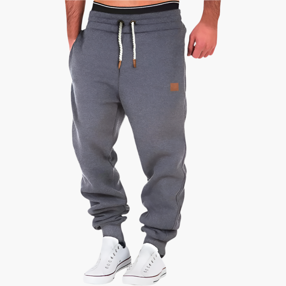 Herren Jogginghose Relaxed Fit – Sportliche Freizeithose mit Kordelzug und Seitentaschen