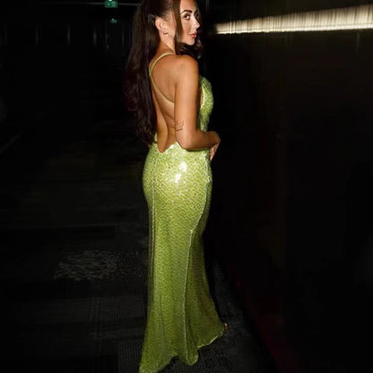 Marion – Lange, glitzernde Trägerkleid ohne Rücken