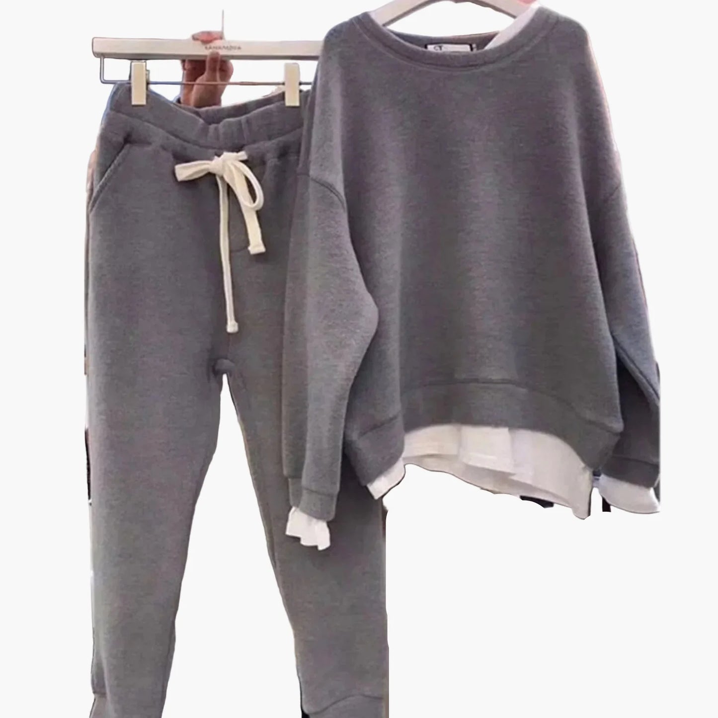 Damen Freizeit Zweiteiler Set – Lockerer Pullover und Jogginghose für Alltag und Sport