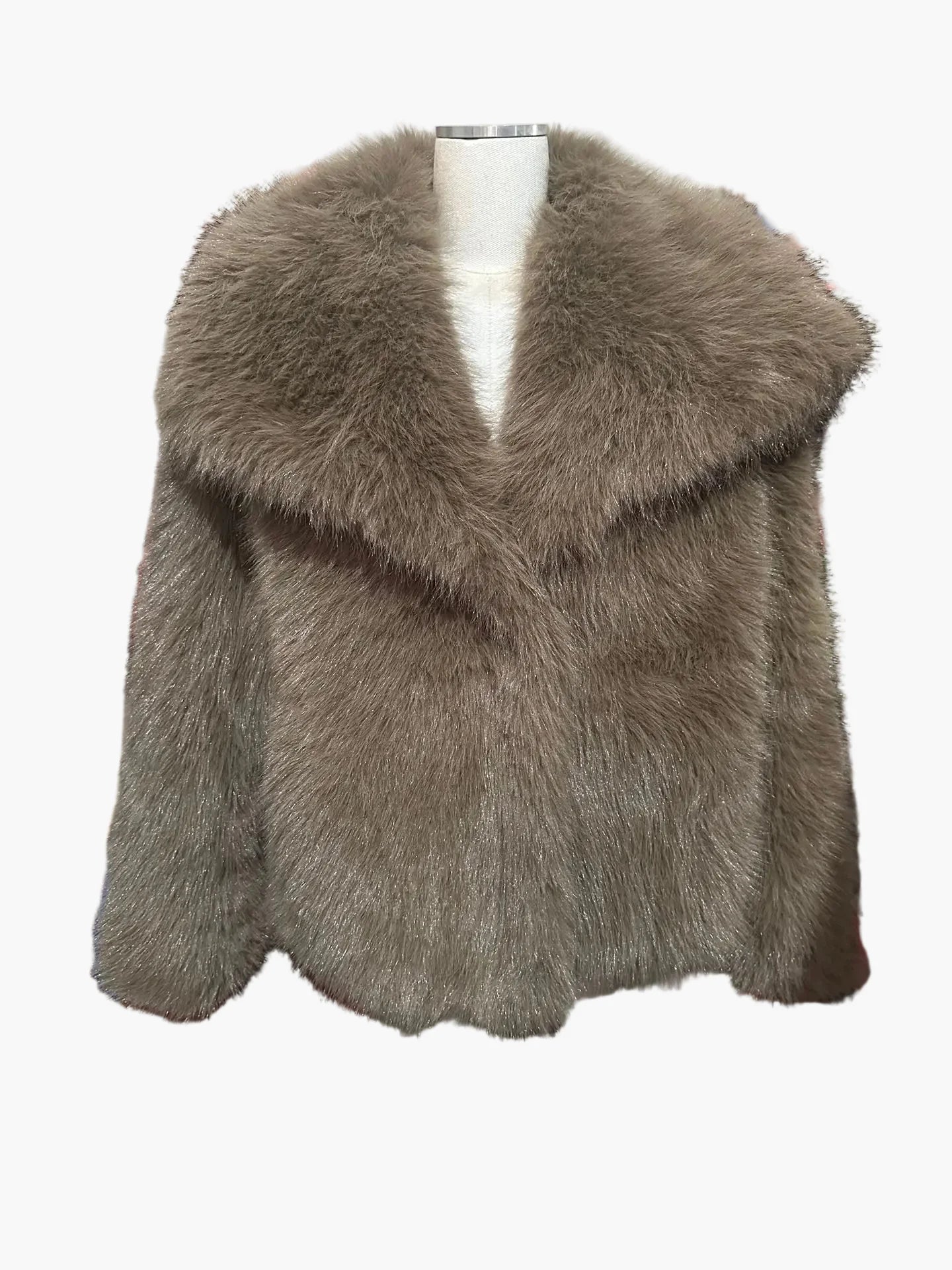 Damen Luxus Faux Fur Jacke – Eleganter Herbst Winter Look für besondere Anlässe