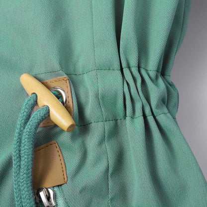 Damen Winterparka mit Kapuze – Modischer, taillierter Outdoor-Mantel für kalte Tage