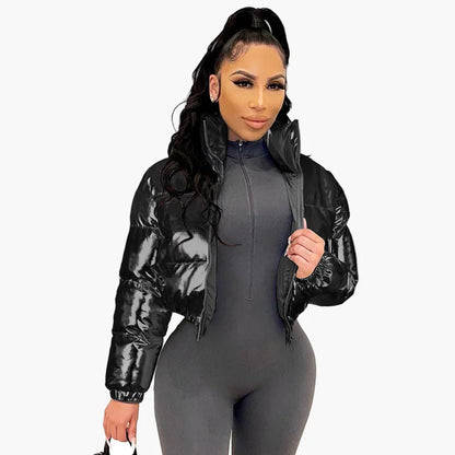 Damen Kurz Pufferjacke Streetstyle Wintermode – Glänzender Look für Alltag & Events