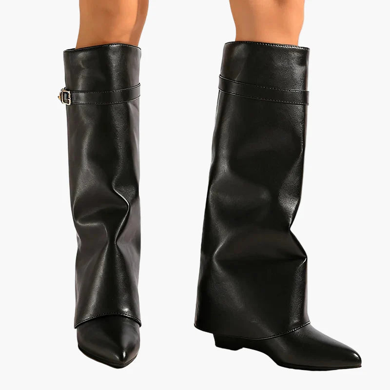 Damen Slouchy Stiefel mit Spitze und flacher Sohle – Modische Statement-Stiefel für Alltag und Ausgehen