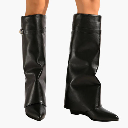 Damen Slouchy Stiefel mit Spitze und flacher Sohle – Modische Statement-Stiefel für Alltag und Ausgehen