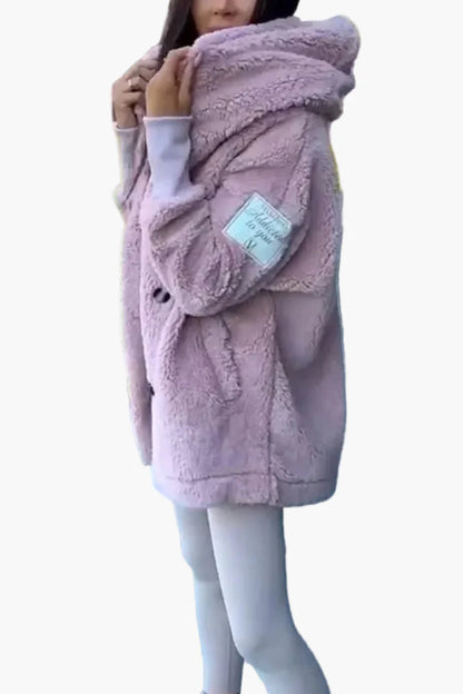 Damen Kuschelige Oversize Teddyjacke mit Kapuze – Trendiger Wintermantel für Alltag und Freizeit