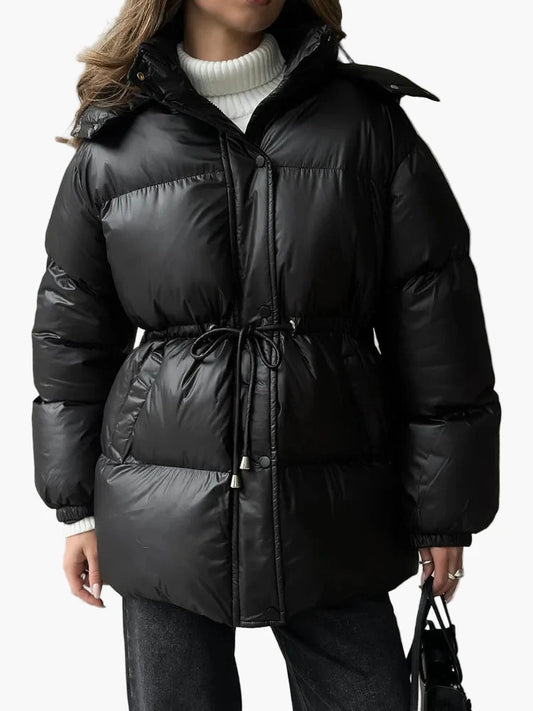 Damen Winter Steppjacke mit Kapuze und Taillenzug – Modische Outdoorjacke für kalte Tage