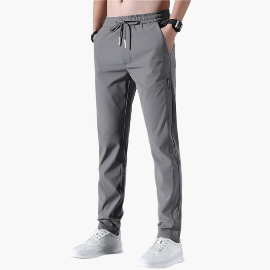 Herren Jogginghose Slim Fit – Sportliche Freizeithose mit elastischem Bund und Kordelzug