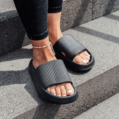Tracy – Originale Gemütliche Damenhausschuhe